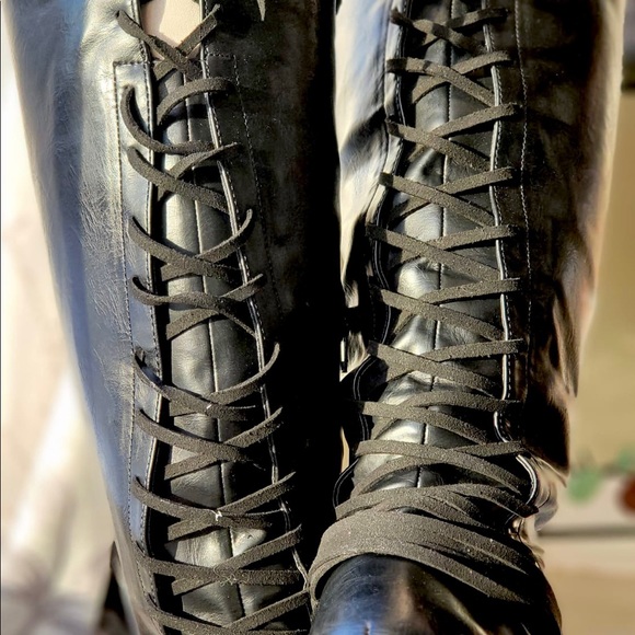 Black Cowboy Western Women’s Boot - Picture 7 of 13